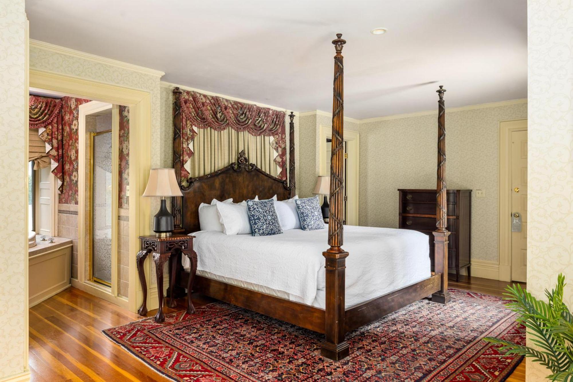 The Inn At Erlowest Лейк Джордж Екстериор снимка